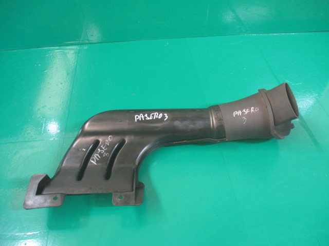 CONDUCTA / TUB AER MITSUBISHI PAJERO SHOGUN III 3.2 DI-D FAB. 1999 – 2007 ⭐⭐⭐⭐⭐
