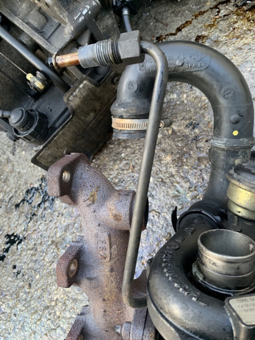 Conducta tur ulei turbo Renault Clio 2 [1998 - 2005] Hatchback 3-usi II (BB0/1/2_ CB0/1/2_)
