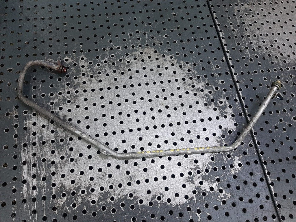 Conducta ulei 1.6 b 270910 mercedes cla x117 a2700900677