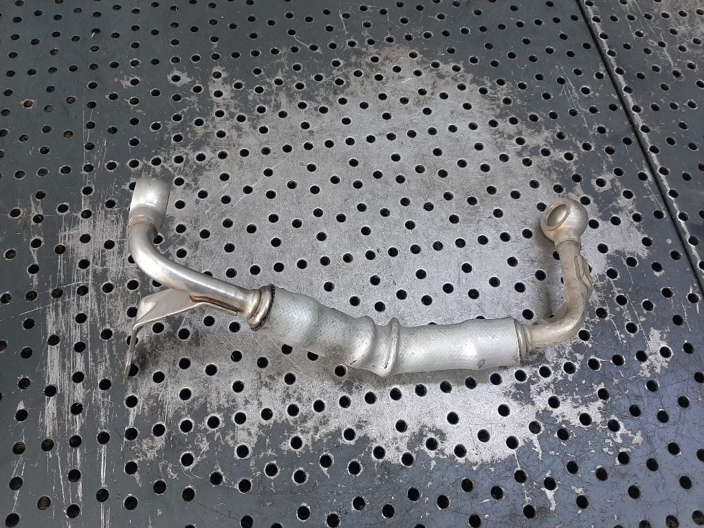 Conducta ulei 2.0 tfsi bwj skoda octavia 2 golf 5 audi a3 8p