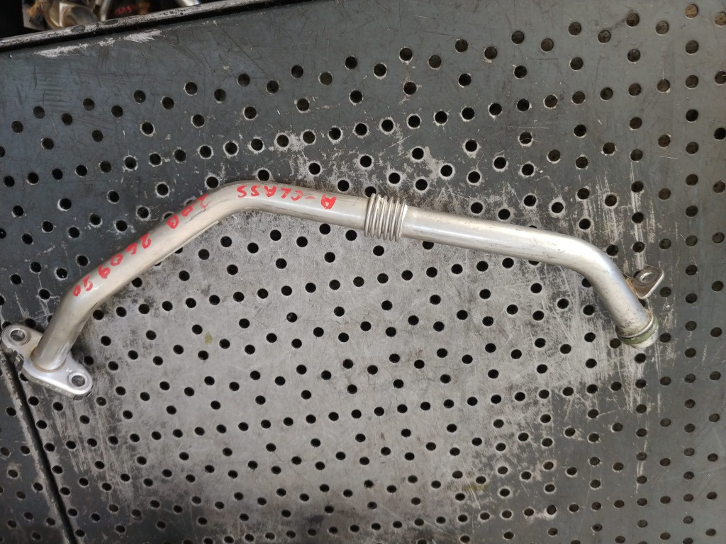 Conducta ulei 2.0b 260920 mercedes a-cla