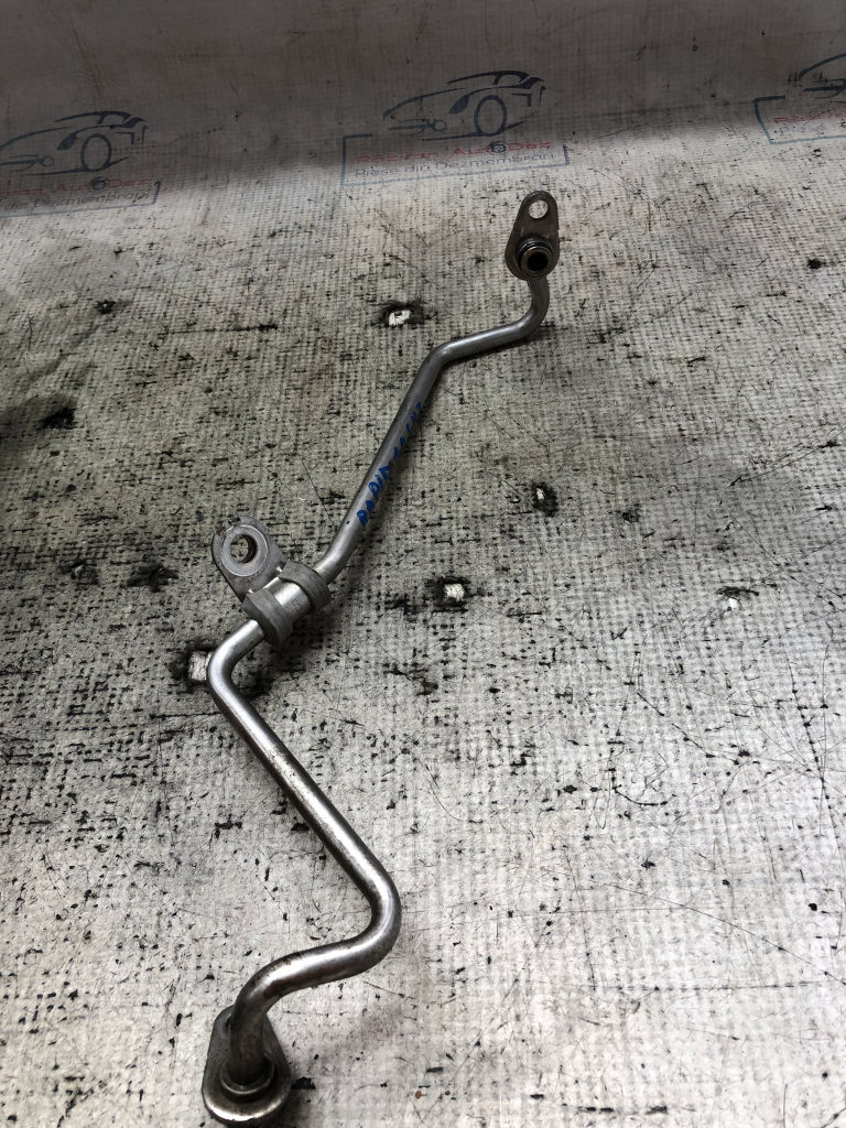 Conducta ulei turbina Skoda RAPID 1.0 2014, 04C145140A