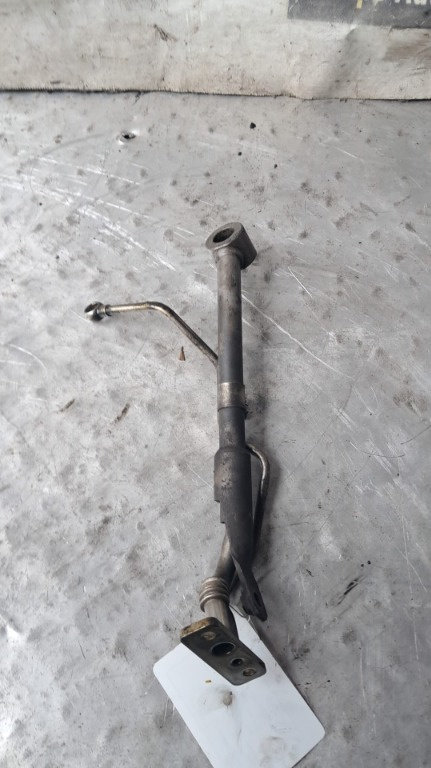 Conducta ulei turbo VW Golf 6 1.6 TDI CAYC an 2010 cod 03L145535A