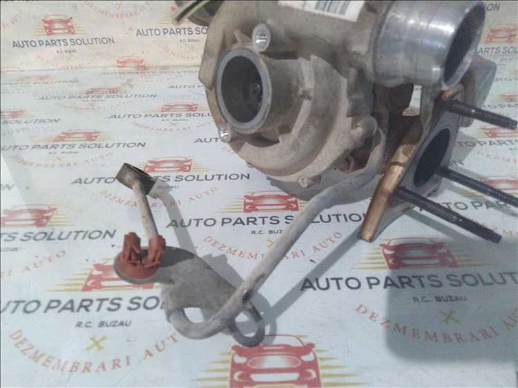 Conducta ungere ulei turbo RENAULT SCENIC 1.9 DCI an fabr. 2010