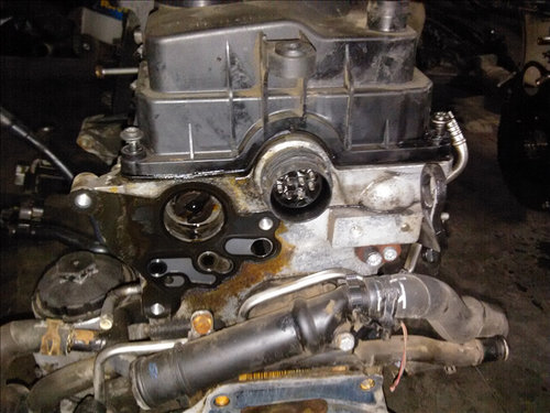 Conducta ungere ulei turbo VW JETTA 2.0 TDI an fabr. 2009