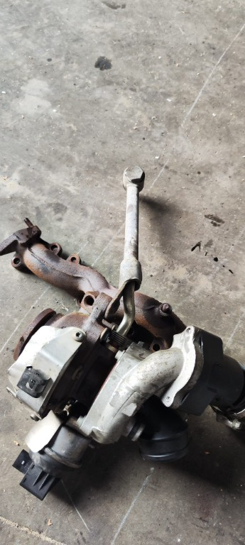 Conducta ungere ulei Vw Golf 6 2.0 TDI an 2009 2010 2011 2012