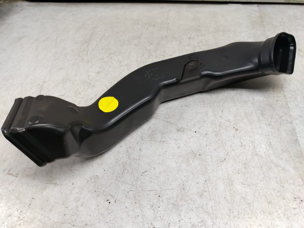 Conducta ventilatie 8r1819656 Audi A4 B8/8K [facelift] [2011 - 2016]