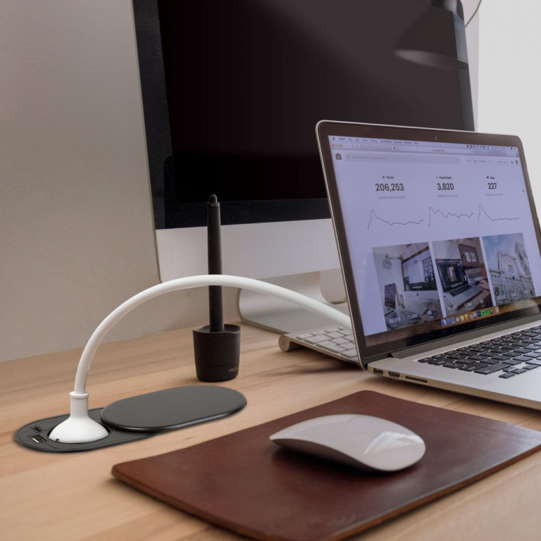 Conector ascuns, plug-in + USB + Type-C - cu tehnologie „Slide it”. 20463BK