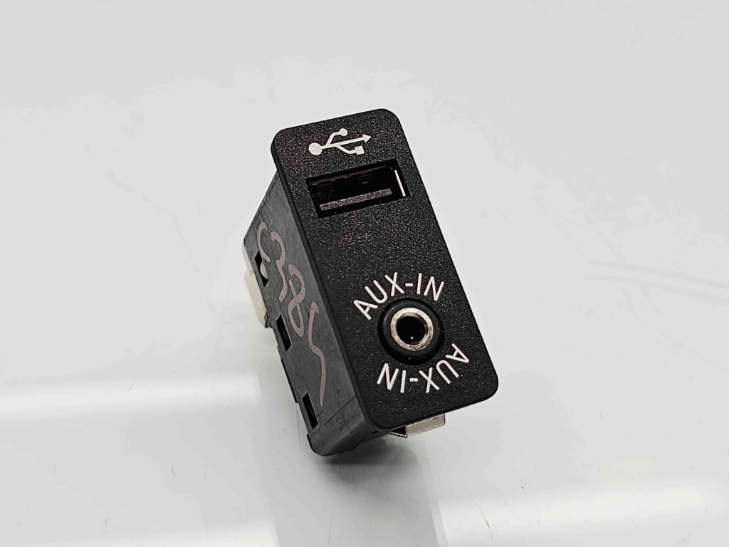 Conector auxiliar USB Bmw 5 (F10) [Fabr 