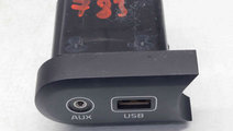 Conector auxiliar USB Kia Ceed (JD) [Fabr 2012-201...