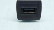 Conector auxiliar USB Mercedes Clasa E (W212) [Fab...