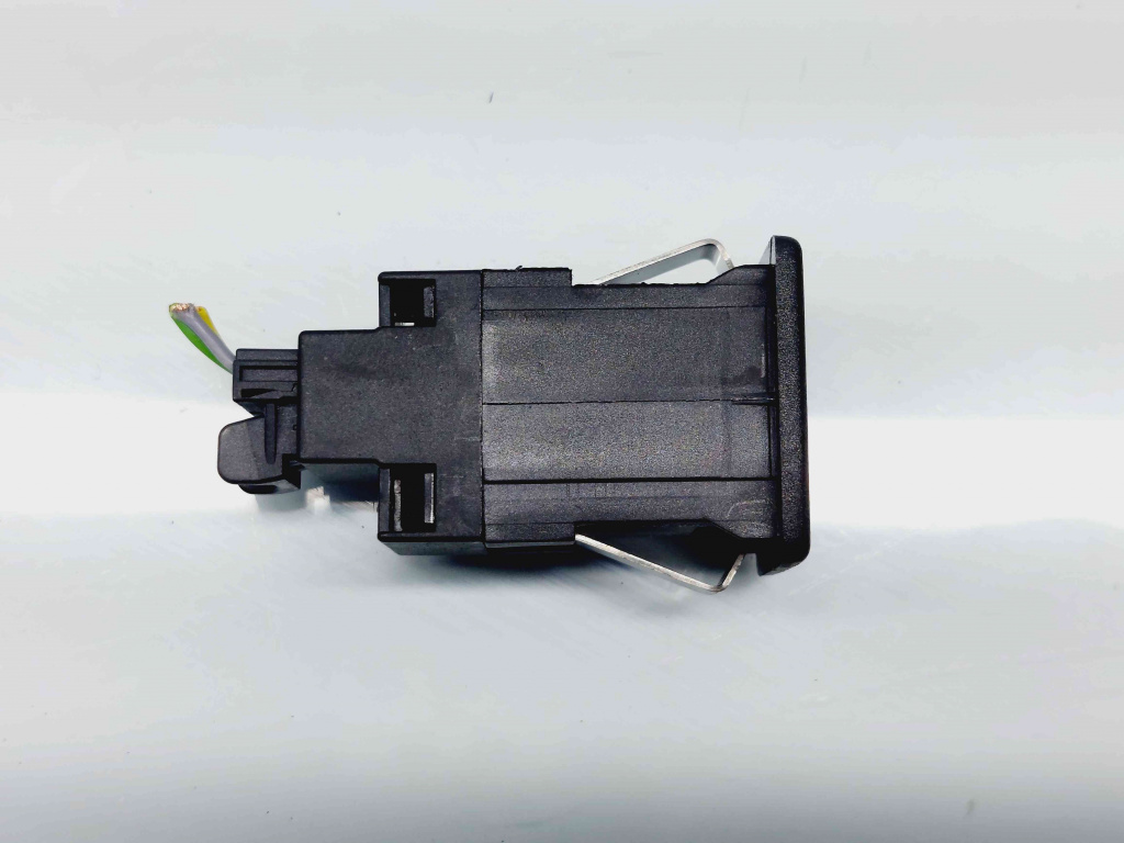 Conector auxiliar USB Volkswagen Touran (1T3) [Fabr 2010-2015] 5M0035724