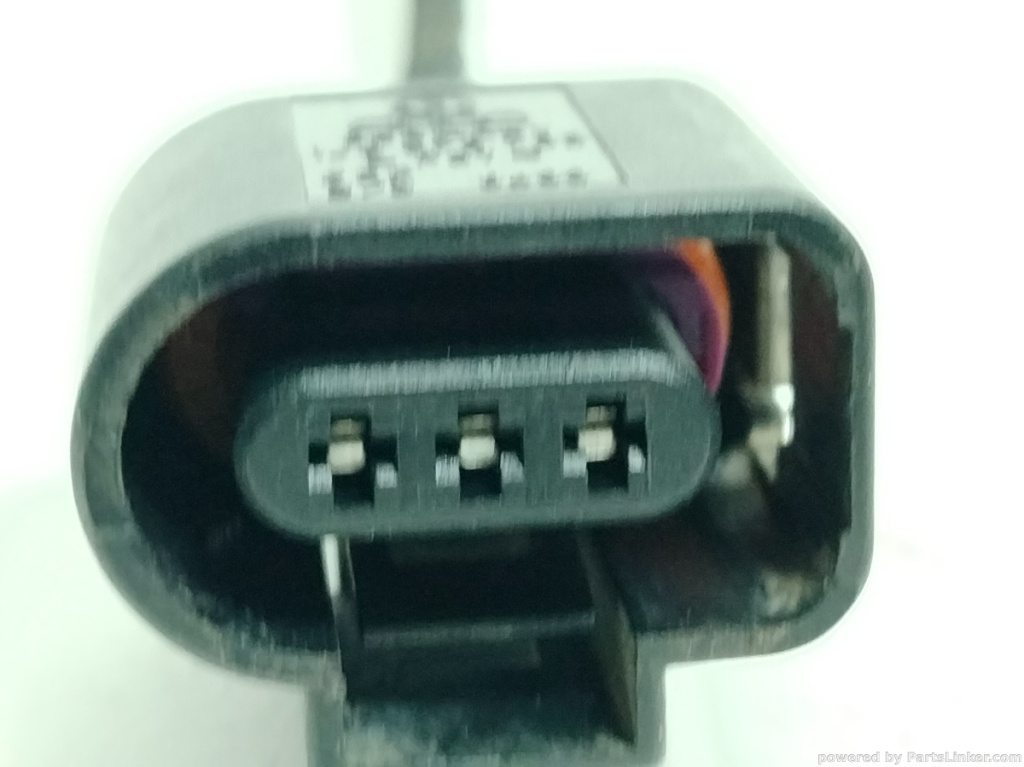 Conector instalatie electrica senzor de parcare VOLKSWAGEN TOUAREG (7LA, 7L6, 7L7) [ 2002 - 2013 ] VAG OEM 1J0973703
