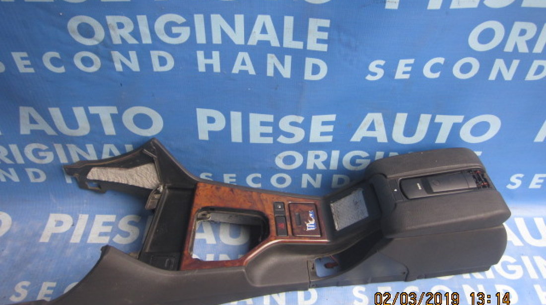 Consola bord BMW E39; 8159765 (cotiera si telefon)