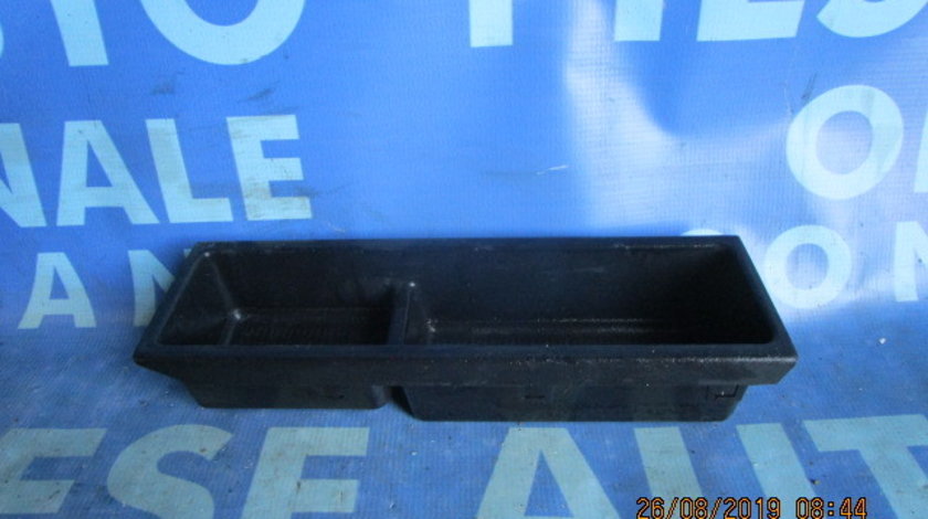 Consola bord BMW E46 2000; 7014753 (sertar cotiera)