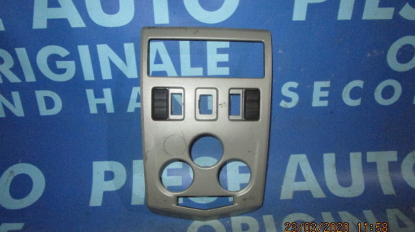 Consola bord Dacia Logan 2006;  8200751186
