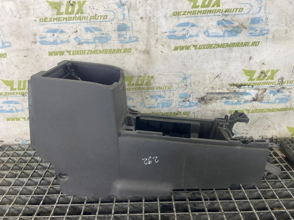 Consola bord Nissan Pathfinder R51 [2004 - 2010] 2.5 dci YD25DDti