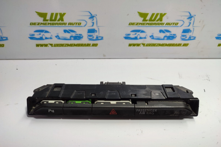 Consola butoane buton avarii 3g1853770a Volkswagen VW Passat B8 [2014 - 2020]