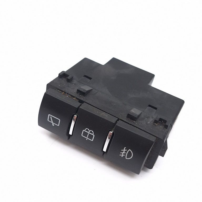 Consola Butoane Suzuki Xl7 (Jc) 2006-2009 3.6 Tractiune Integrala N36A Benzina Stanga 8595B80460518