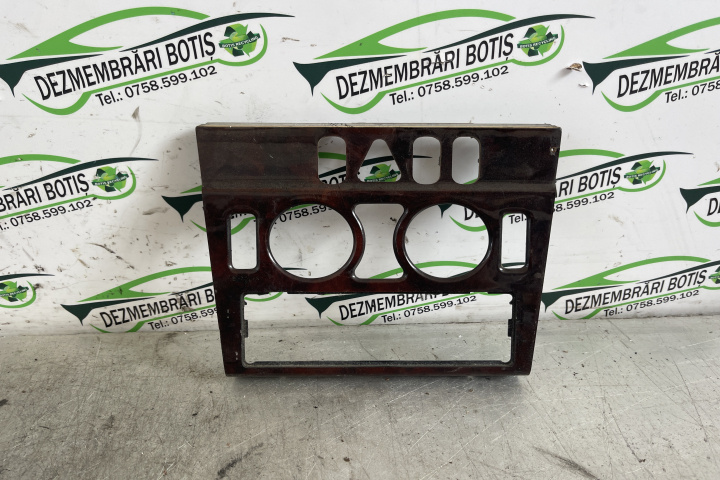 Consola centrala 2026808836 Mercedes-Benz C-Class W202/S202 [1993 - 1997] Sedan C 180 MT (122 hp)