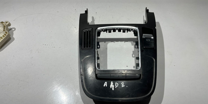Consola centrala 8K0864261 Audi A4 B8/8K [2007 - 2011]