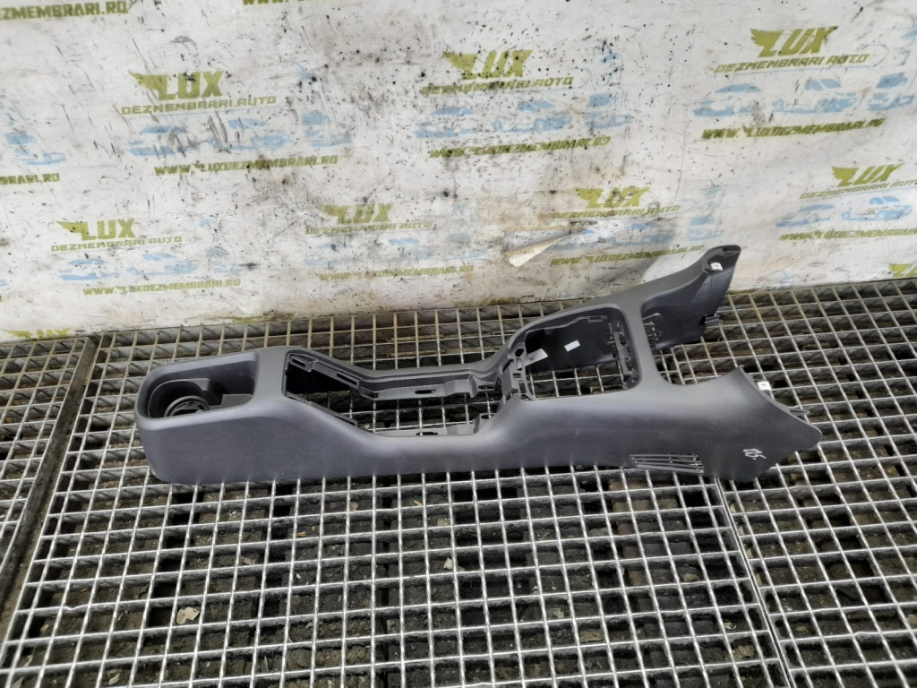 Consola centrala 9812499377 Citroen C3 3 [2016 - 2020] 1.2 benzina HM05