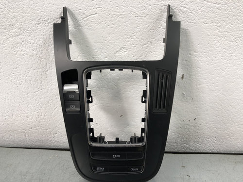 Consola centrala Audi A4 B8.5 Sedan 1.8 TFSI Manual, 170cp sedan 2013 (8K0864261)