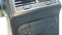 Consola centrala Audi A4 B8 cu butoane incalzire b...