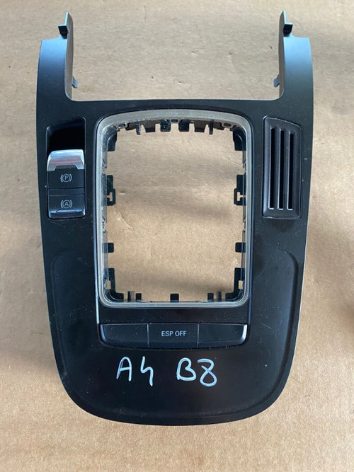 Consola centrala Audi A4 B8
