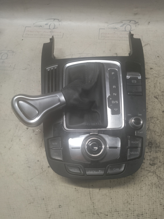Consola centrala Audi A5 2013, 8T0919611K