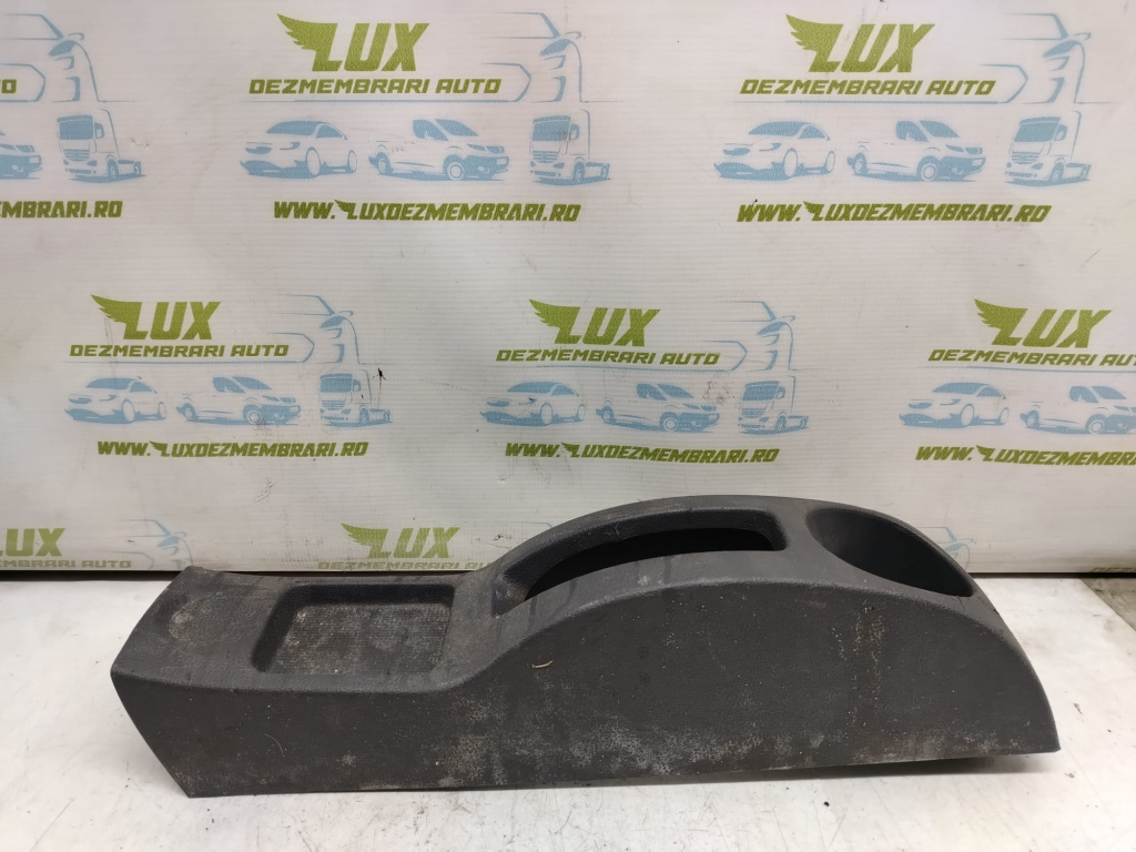 Consola centrala bord 8200211054 Dacia Logan [2004 - 2008]
