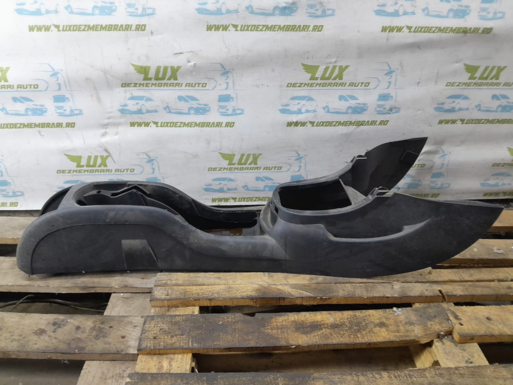Consola centrala Citroen C4 [2004 - 2008] 1.4 benzina KFU