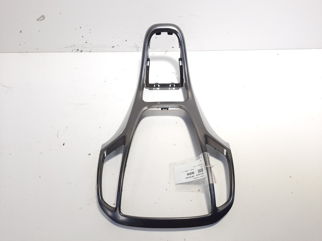Consola centrala, cod GM13257562, Opel Astra J GTC (idi:562045)