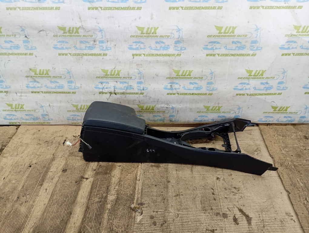Consola centrala cotiera e116233121 BMW Seria 3 E91 [facelift] [2008 - 2013] 2.0 d N47D20A
