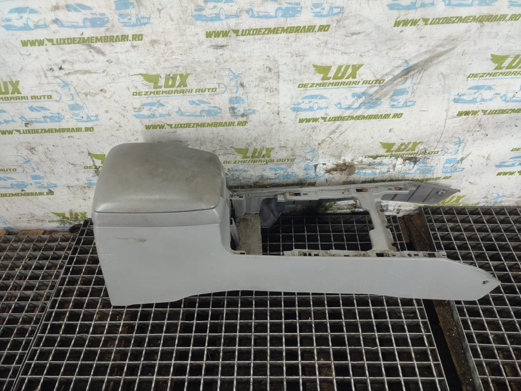 Consola centrala cotiera Kia Sorento [2002 - 2006] 2.5 crdi D4CB