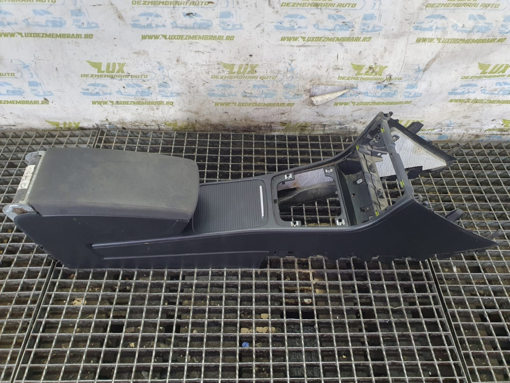 Consola centrala cotiera Volkswagen VW Passat B6 [2005 - 2010] 2.0 tdi cbdc
