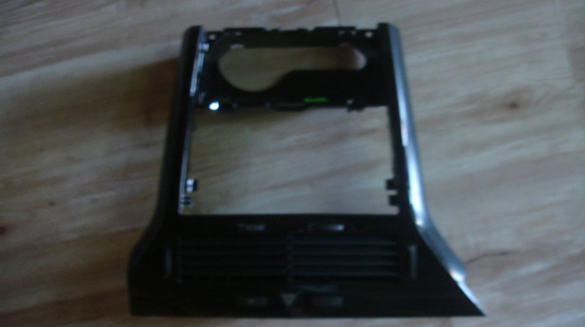 consola centrala cu grila aerisire opel astra h an 2005-2009