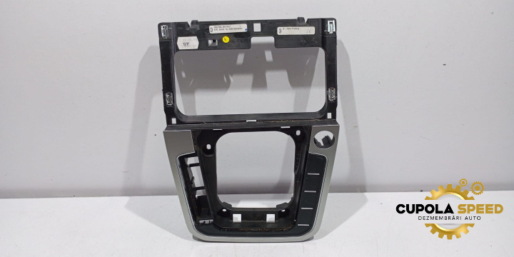 Consola centrala ( de Anglia ) 3G2864263ML Volkswagen VW Passat B8 [2014 - 2020]
