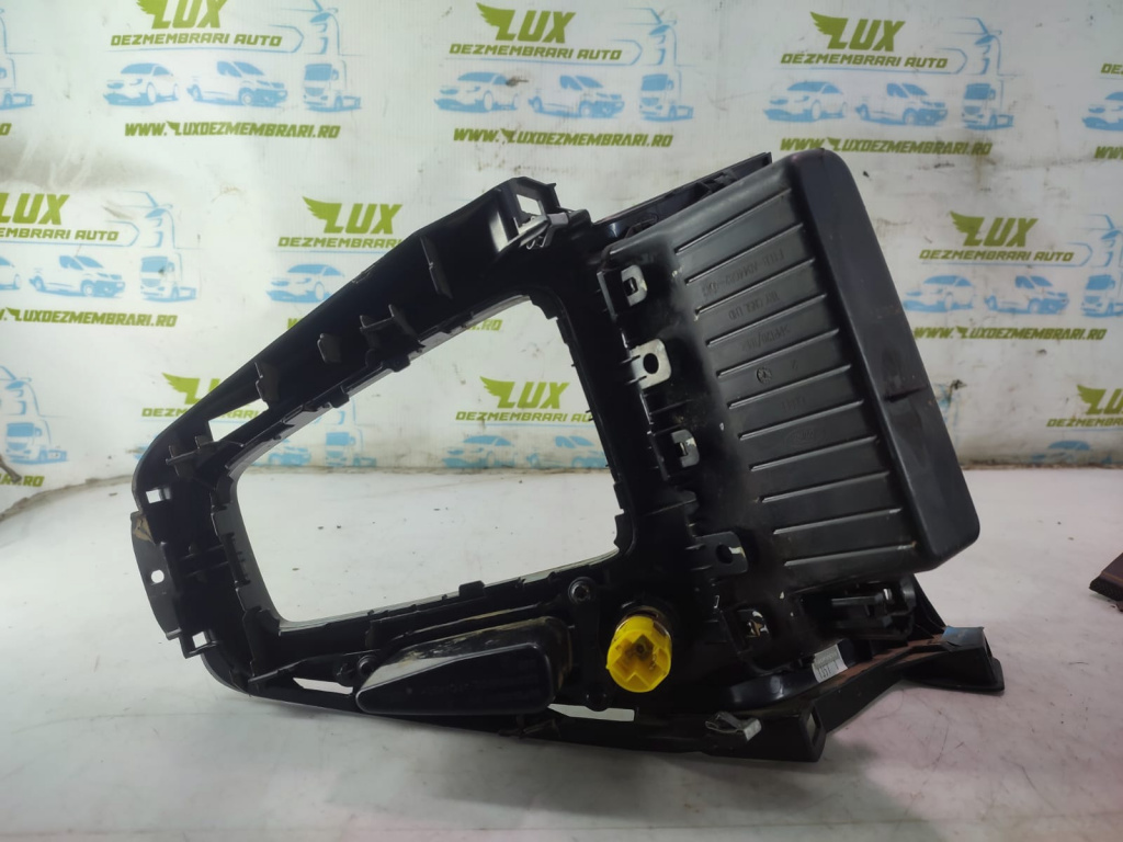 Consola centrala F1EB-A044C82-AG Ford Focus 3 [facelift] [2014 - 2020] XWDB 1.5 tdci