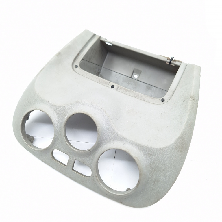 Consola Centrala Hyundai Accent 3 (Mc) 2005-2010 1.5 Crdi Gls D4Fa Motorina 847301E000, U0386048, 84730-1E000