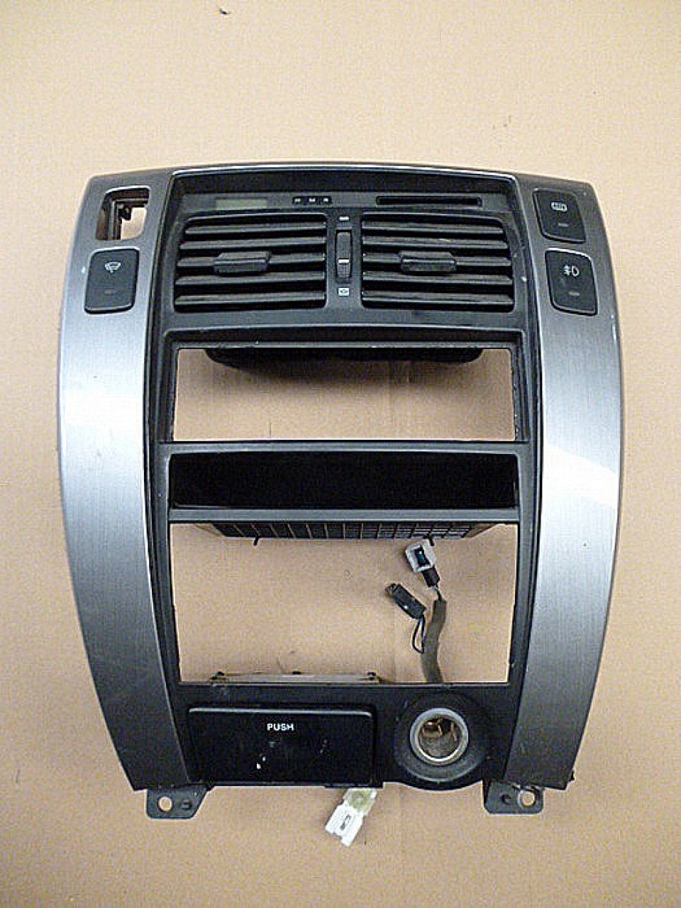 CONSOLA CENTRALA HYUNDAI TUCSON TUCSON - - (2004 2009)