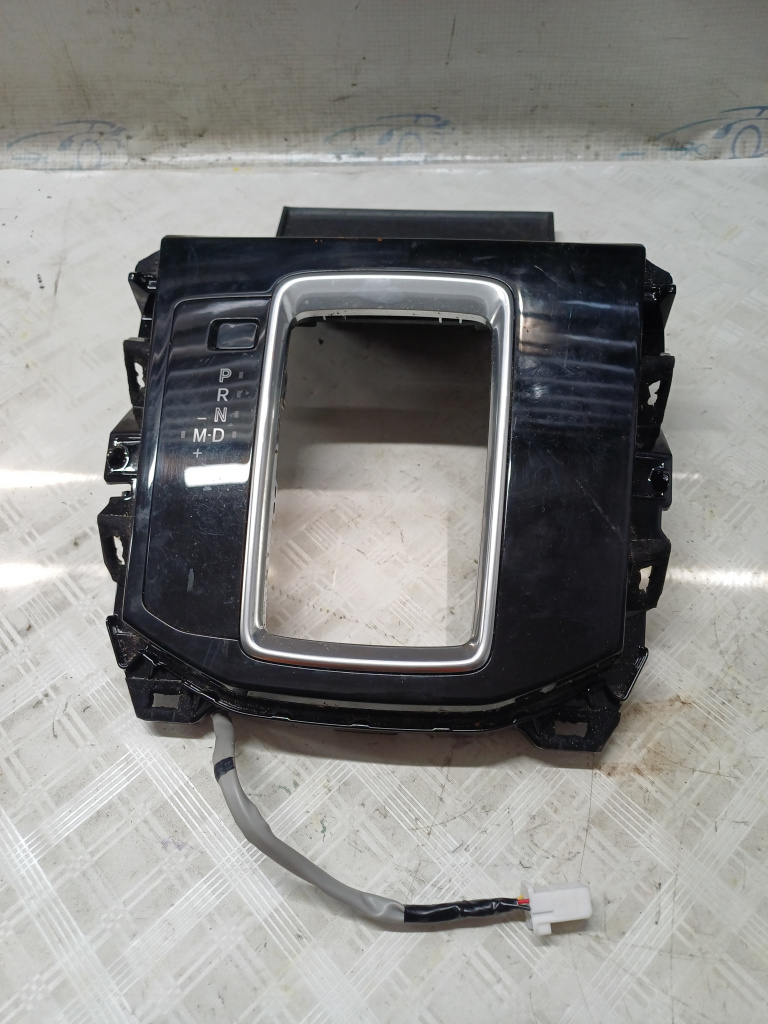 Consola centrala Mazda CX-5 2.2 Motorina 2018, KB8C64341
