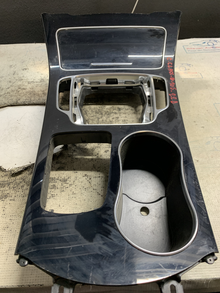 Consola centrala Mercedes C Class W205 - Motorina 2016, -