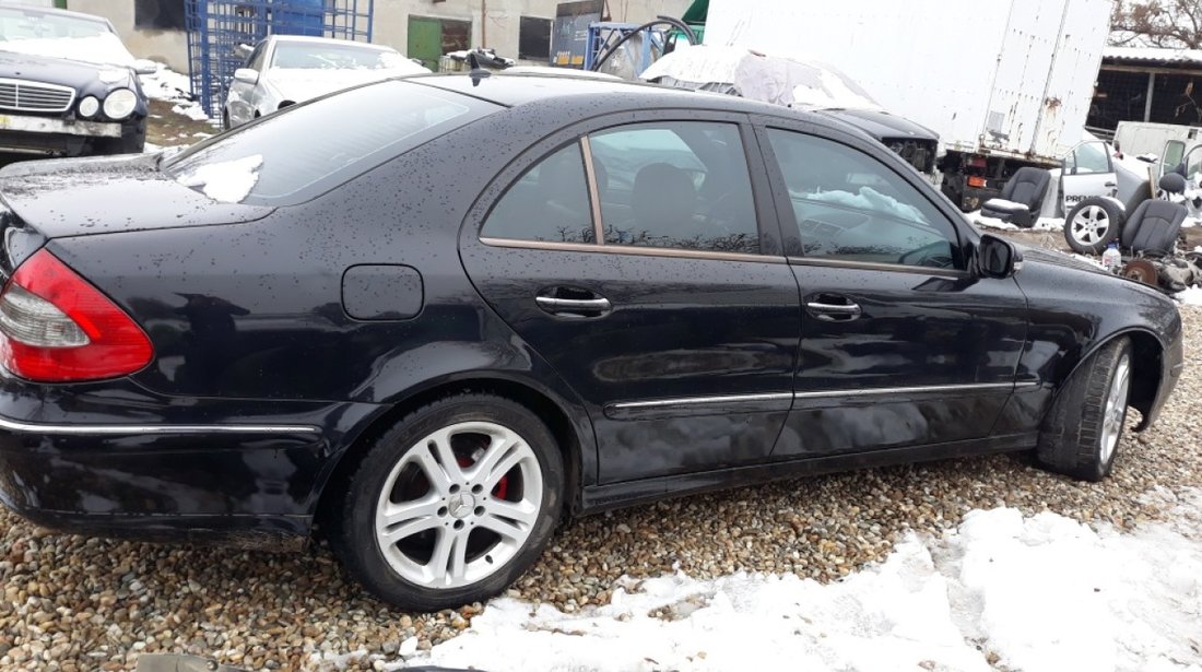 Consola centrala Mercedes E-CLASS W211 2008 4x4 3.0