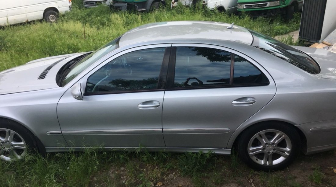 Consola centrala Mercedes E-CLASS W211 2008 berlina 2.2