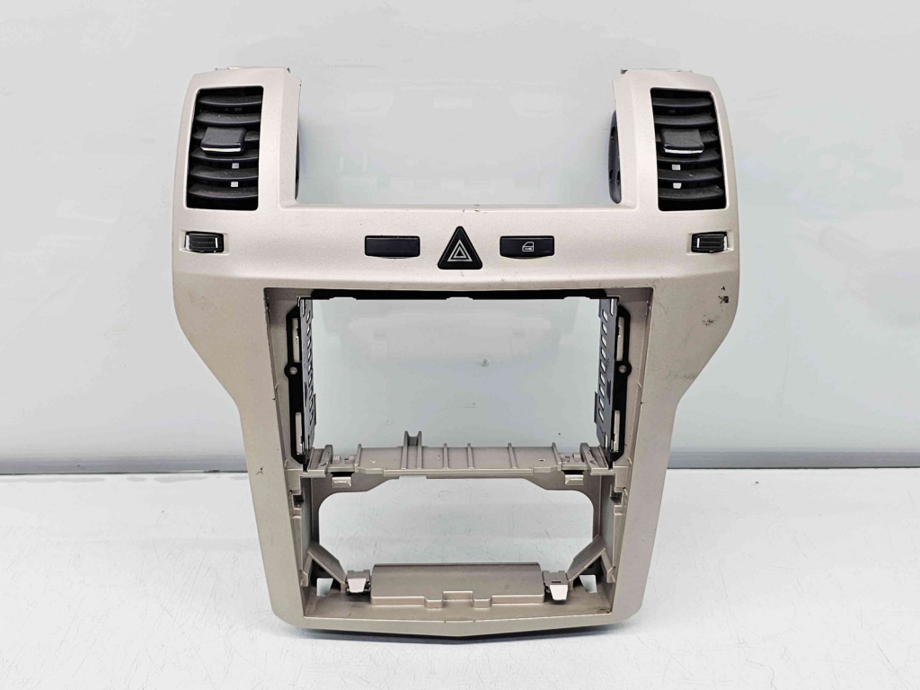 Consola centrala Opel Zafira B (A05) [Fabr 2006-2011] 13100105