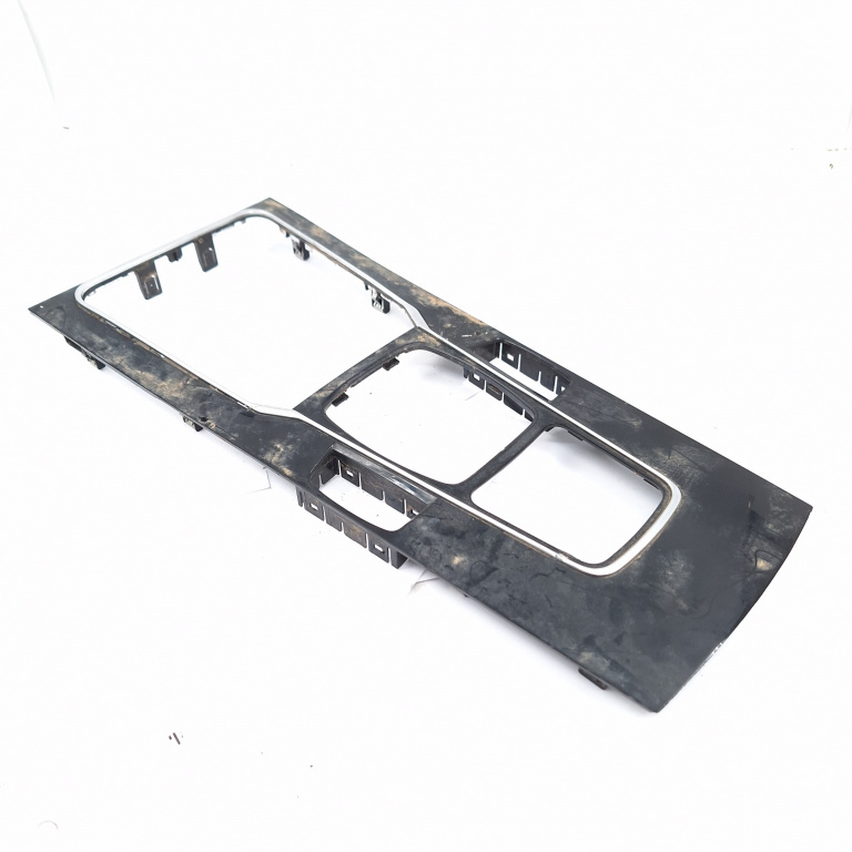 Consola Centrala Peugeot 508 2010-2023 2.0 Hdi Rxh Hybrid4 Rhc (Dw10Cted4) Motorina 9686453077, 1003604X, 2028303, 20283, 009045 Faurecia