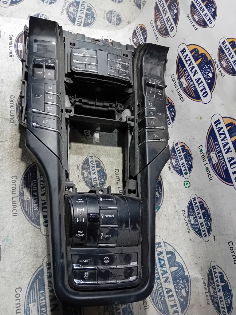 Consola centrala Porsche Cayenne 2013, 174302B