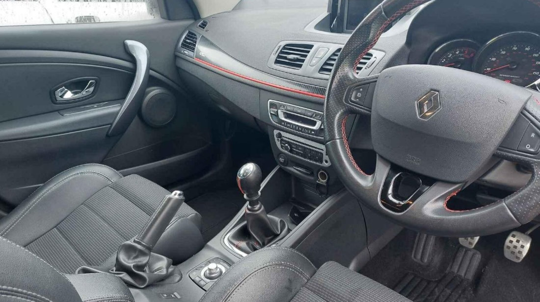 Consola centrala Renault Megane 3 2014 HATCHBACK GT LINE 1.6 dCI
