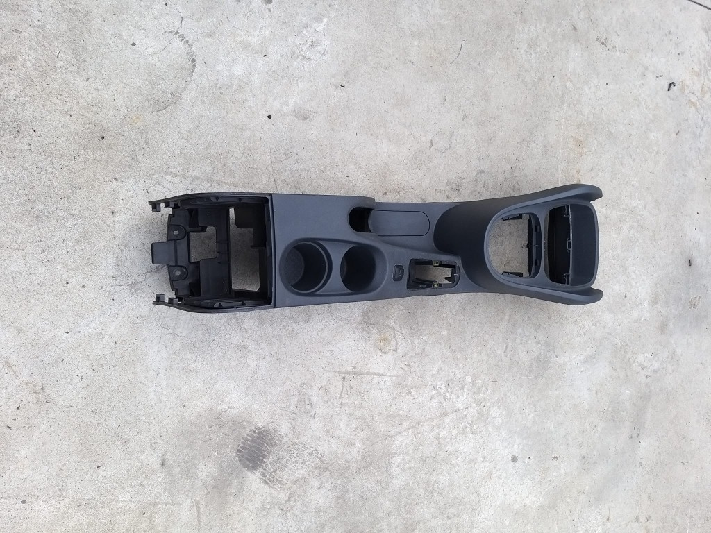 Consola centrala seat leon 1p 1p0863243